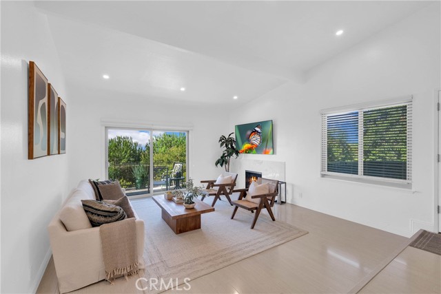 Detail Gallery Image 8 of 36 For 28127 Ridgethorne Ct, Rancho Palos Verdes,  CA 90275 - 3 Beds | 2 Baths