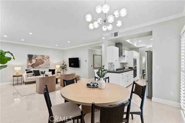 14441 Benefit Street, Sherman Oaks CA: https://media.crmls.org/medias/4e7440db-e0df-442c-bd3c-1e143ddc3385.jpg