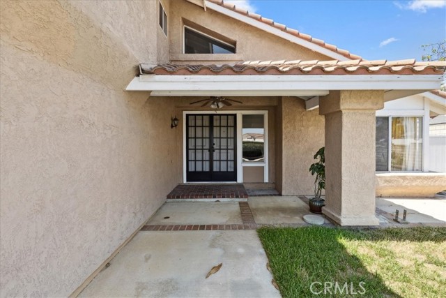 7524 Sunny Ridge, Highland CA: https://media.crmls.org/medias/4e74e0df-de80-45b9-9a94-87e2b7ca9f43.jpg