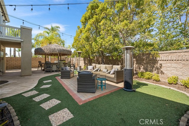 978 Heron Circle, Seal Beach CA: https://media.crmls.org/medias/4e7501a7-aa6b-44f5-88b1-e0f666940781.jpg