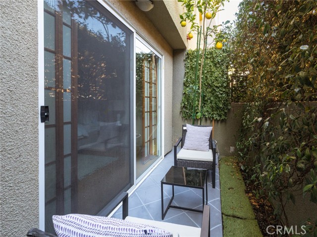 Detail Gallery Image 32 of 37 For 10664 Wilkins Ave #202,  Los Angeles,  CA 90024 - 2 Beds | 2/1 Baths