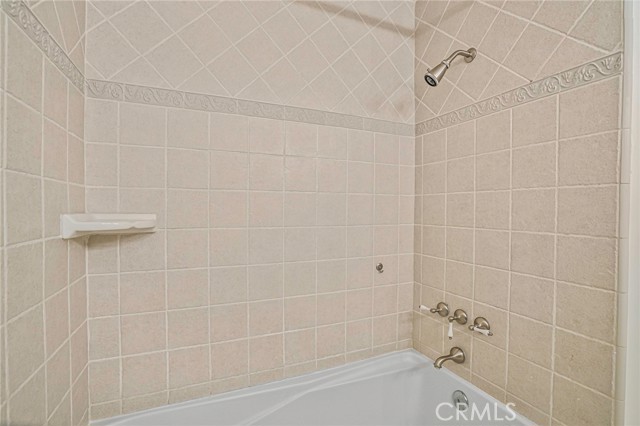 54 Cresta Verde Drive, Rolling Hills Estates CA: https://media.crmls.org/medias/4e769cfe-4b8b-4321-b314-026fe7d1465a.jpg