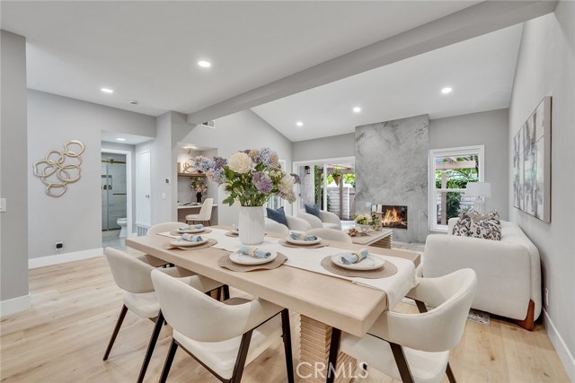10 Lassen, Irvine CA: https://media.crmls.org/medias/4e76e2ba-2ca7-4605-b57d-13252aeef8be.jpg