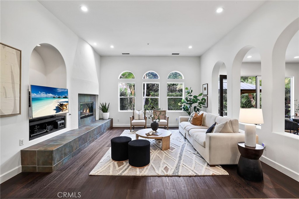 MLS #OC25229968 image #7