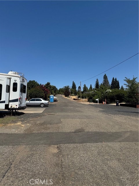 6161 Opal Lane, Paradise CA: https://media.crmls.org/medias/4e782294-f6cb-475a-a666-7651e86bcb49.jpg