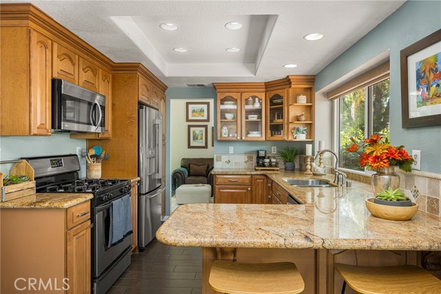 8237 E Flowerwood Avenue, Orange CA: https://media.crmls.org/medias/4e783afa-c6c3-437b-8a31-9524bb89ad0c.jpg