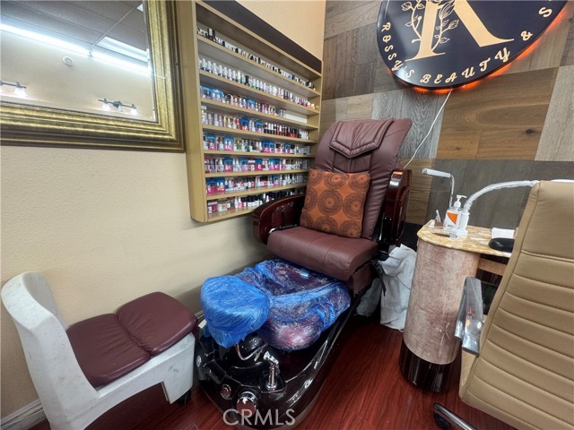 12115 Carson St, Hawaiian Gardens CA: https://media.crmls.org/medias/4e78476d-fca5-4901-b002-34f67730efde.jpg