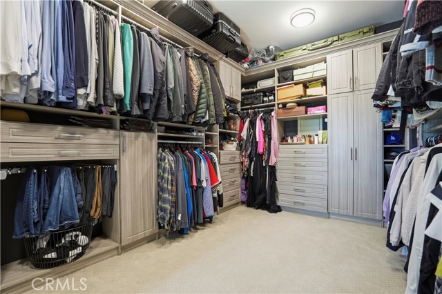 Detail Gallery Image 35 of 55 For 17491 Oakbluffs Lane, Huntington Beach,  CA 92649 - 5 Beds | 5/1 Baths