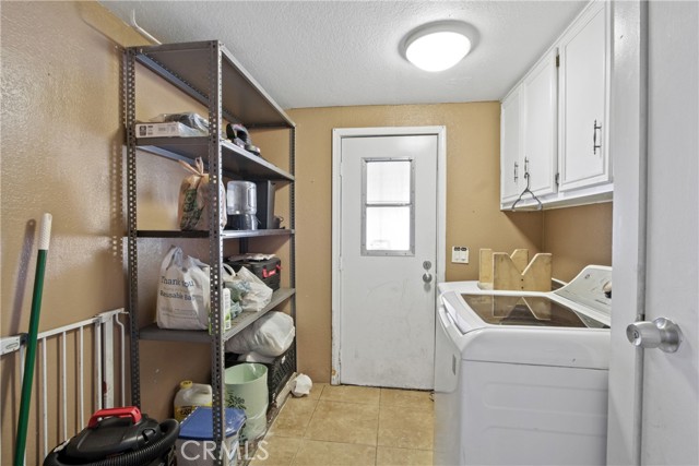 Detail Gallery Image 14 of 25 For 320 N Park Vista #26, Anaheim,  CA 92806 - 3 Beds | 2 Baths