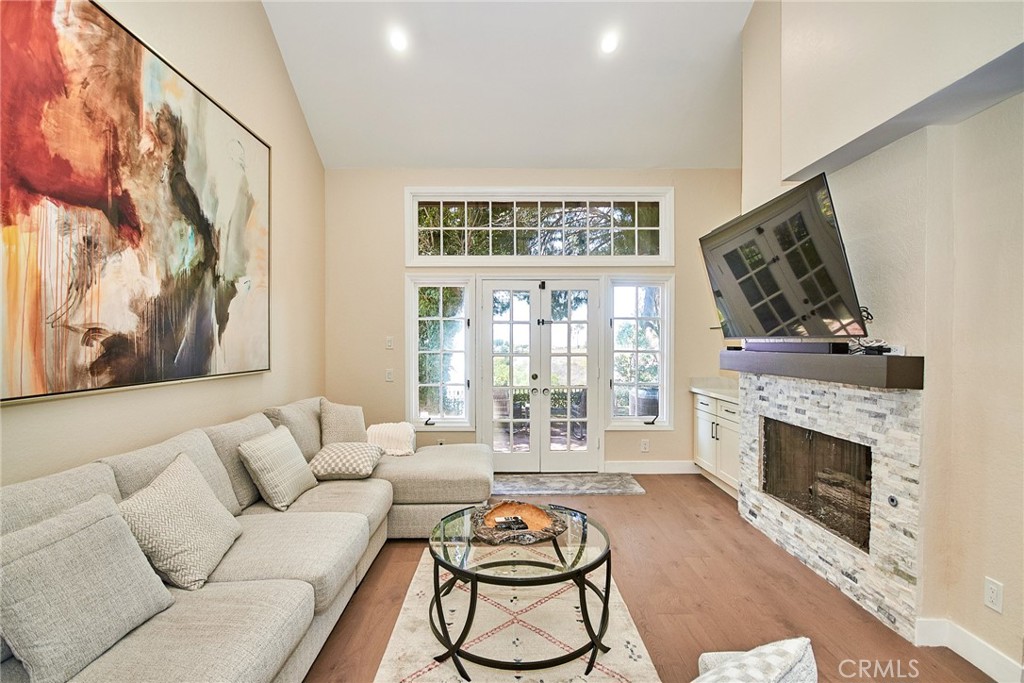 4e7a6246 1c97 4793 B891 3adeda4e4065