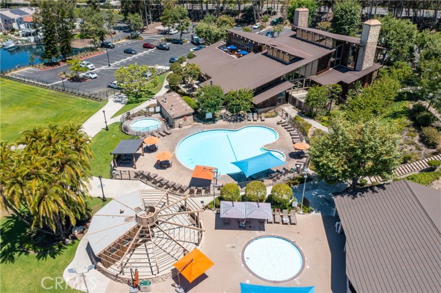 21992 Hoi Circle, Lake Forest CA: https://media.crmls.org/medias/4e7b370f-8713-4fa2-a719-04db02149172.jpg