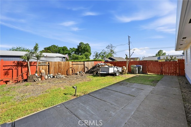 Detail Gallery Image 21 of 27 For 3440 Beach, Nice,  CA 95464 - 2 Beds | 1 Baths