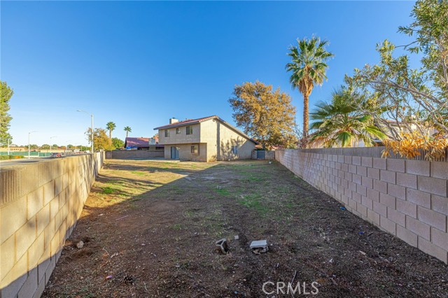 Detail Gallery Image 45 of 49 For 1201 Camran, Lancaster,  CA 93535 - 5 Beds | 3 Baths