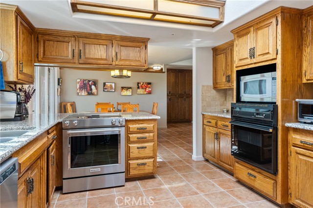 Detail Gallery Image 16 of 48 For 3870 Buena Vista Dr, Paso Robles,  CA 93446 - 3 Beds | 2 Baths