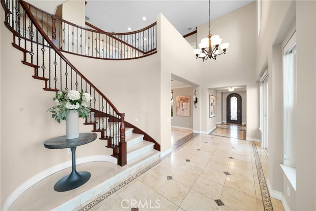 Detail Gallery Image 6 of 51 For 12615 Encino Ct, Rancho Cucamonga,  CA 91739 - 5 Beds | 5/1 Baths