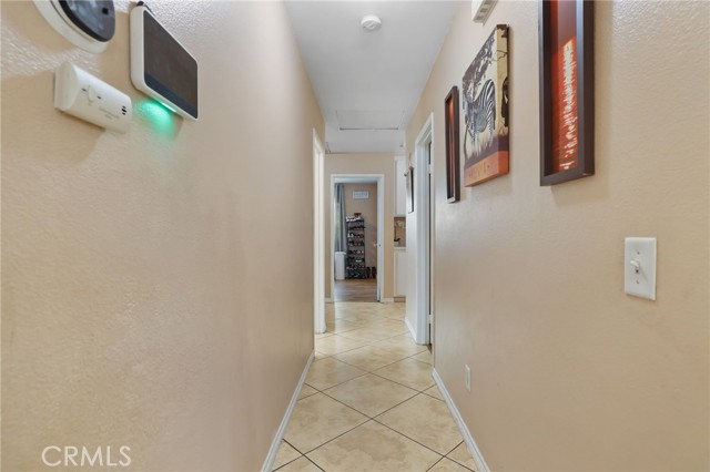 Detail Gallery Image 27 of 74 For 15060 Spring St, Fontana,  CA 92335 - 4 Beds | 2 Baths