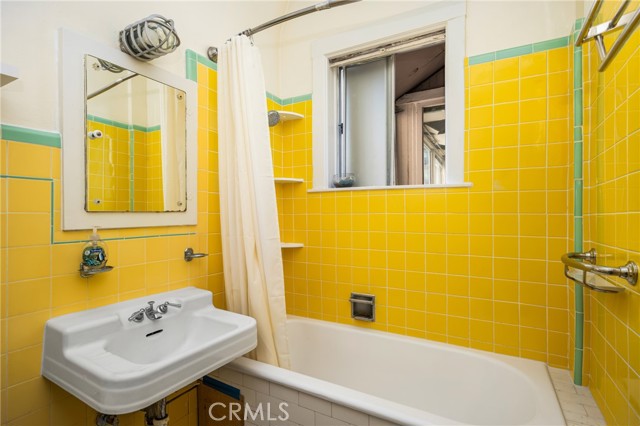 Detail Gallery Image 49 of 54 For 10 Atlantic, Long Beach,  CA 90802 - 1 Beds | 1 Baths