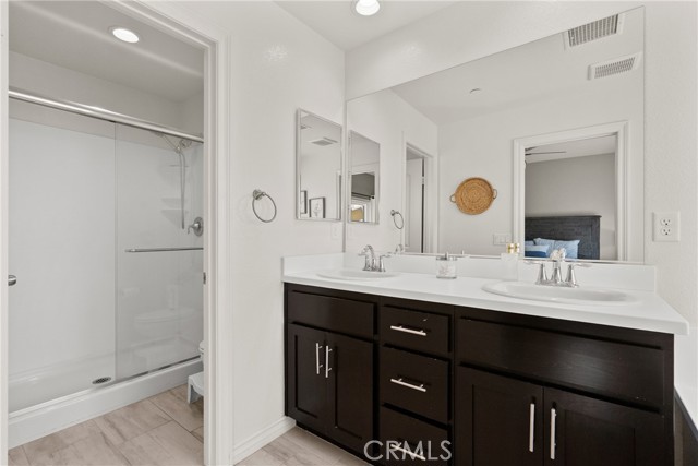 Detail Gallery Image 19 of 38 For 43838 Madison Ct, Lancaster,  CA 93536 - 4 Beds | 2 Baths