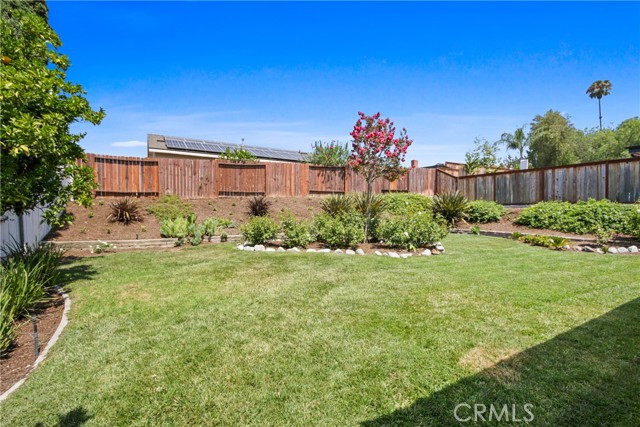24211 Puerta De Luz, Mission Viejo CA: https://media.crmls.org/medias/4e804dad-1d17-4844-9fb8-5c4b4c441bcc.jpg