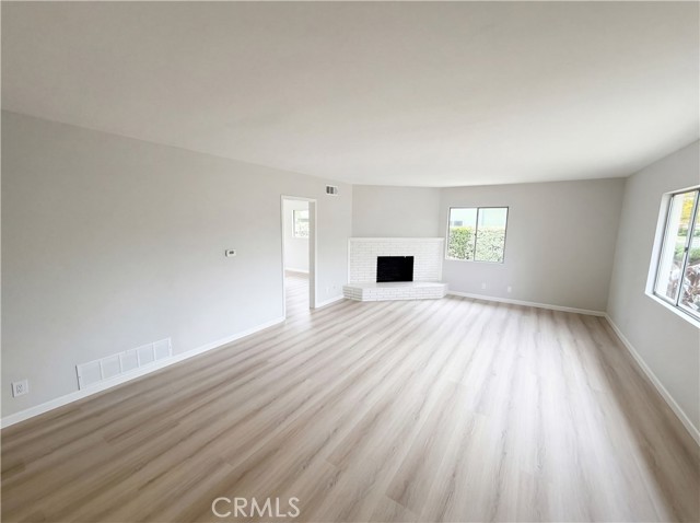 Detail Gallery Image 11 of 27 For 5654 Tower Rd, Riverside,  CA 92506 - 3 Beds | 2 Baths