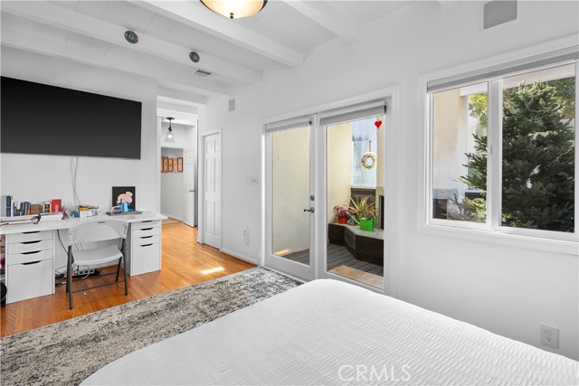 319 29th Street, Manhattan Beach, California 90266, 5 Bedrooms Bedrooms, ,3 BathroomsBathrooms,Residential,Sold,29th,SB22026167
