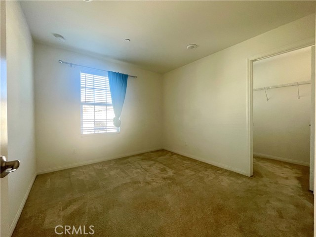 Detail Gallery Image 16 of 20 For 2076 E Bulletin Privado, Ontario,  CA 91764 - 4 Beds | 2/1 Baths