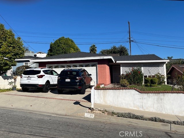 1030 La Casa