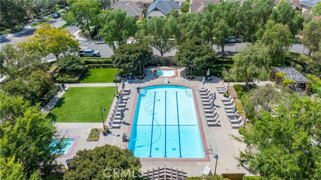 Detail Gallery Image 34 of 36 For 28 Townsend, Irvine,  CA 92620 - 5 Beds | 5/1 Baths