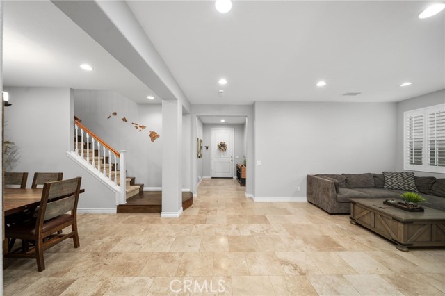 3754 Fountain Street photo 2