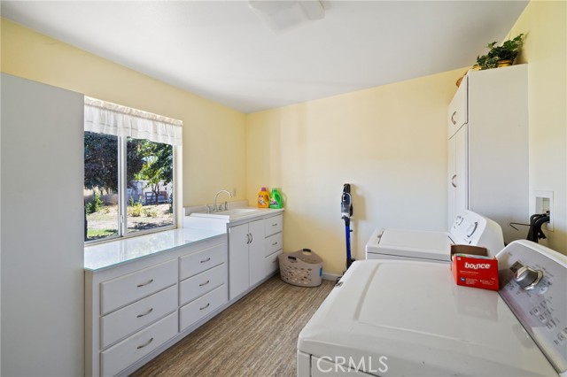 Detail Gallery Image 16 of 44 For 12068 Riata Rd, Lower Lake,  CA 95457 - 3 Beds | 2 Baths