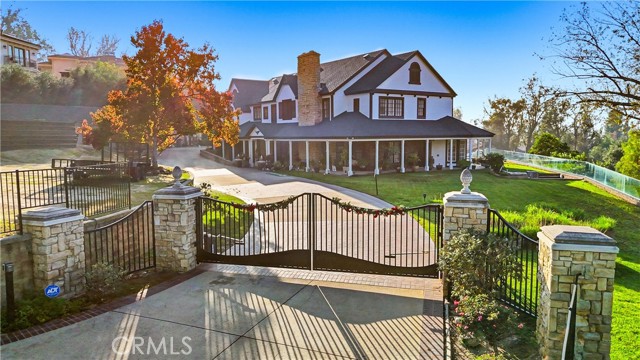 Detail Gallery Image 2 of 55 For 381 S Henning Way, Anaheim,  CA 92807 - 6 Beds | 6 Baths