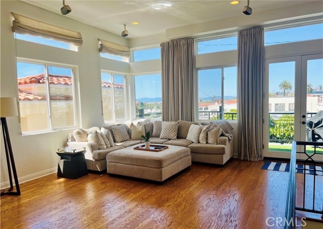 703 11th Street, Hermosa Beach, California 90254, 4 Bedrooms Bedrooms, 0 ,3 BathroomsBathrooms,Residential,For Sale,11th Street,0,SB26167676 703 11th Street, Hermosa Beach, California 90254, 4 Bedrooms Bedrooms, 0 ,3 BathroomsBathrooms,Residential,For Sale,11th Street,0,SB26167676