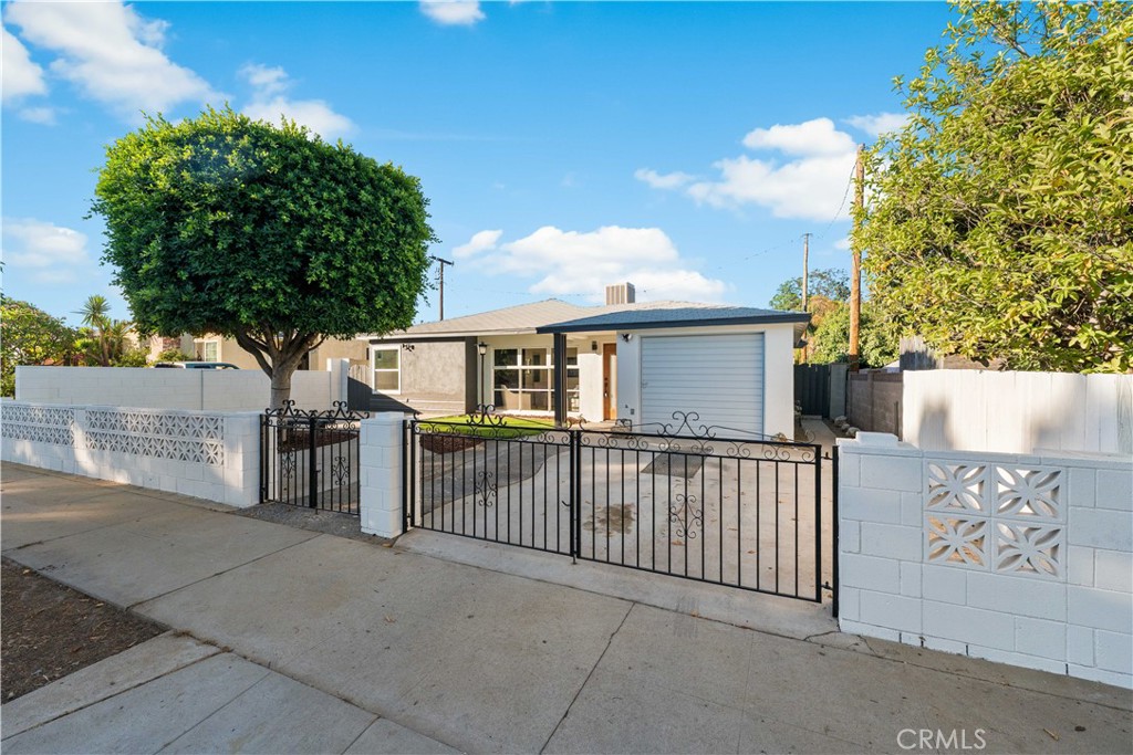 611 Griffith Street