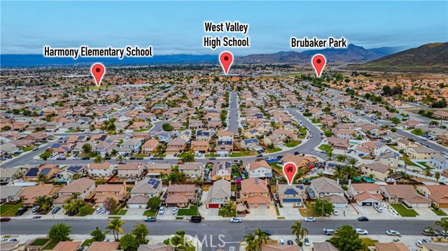 1650 Elmbridge Lane, Hemet CA: https://media.crmls.org/medias/4e82f528-e2e8-40d4-bc6f-be357b458bdd.jpg