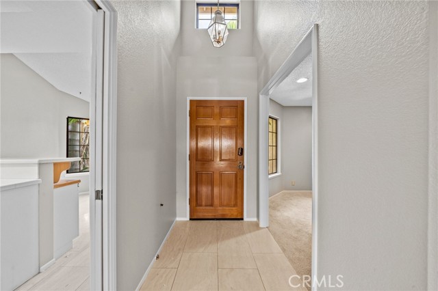 Detail Gallery Image 3 of 50 For 1340 Running Creek Ln, Upland,  CA 91784 - 3 Beds | 2 Baths