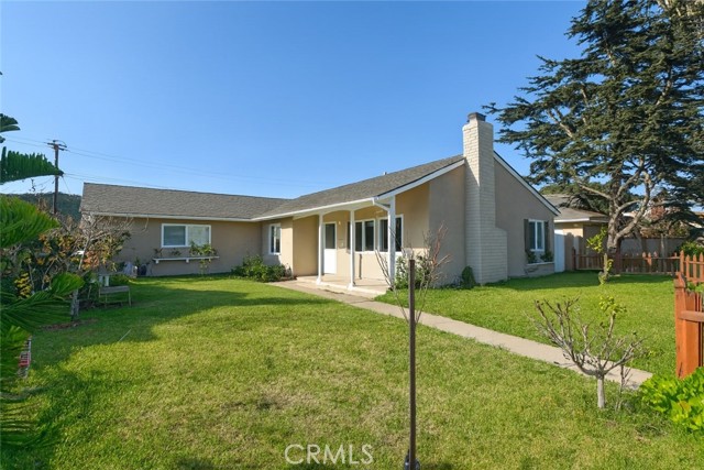 Detail Gallery Image 5 of 30 For 17451 Newland, Huntington Beach,  CA 92647 - 3 Beds | 2 Baths