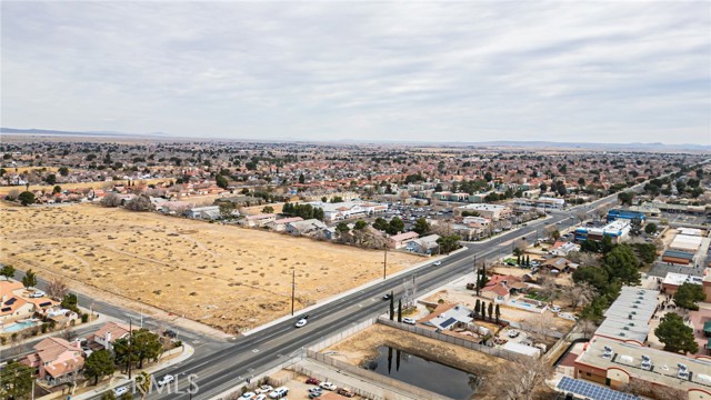 Detail Gallery Image 18 of 36 For 43600 E 7th St, Lancaster,  CA 93535 - – Beds | – Baths