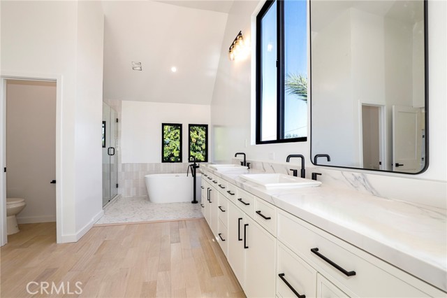 Detail Gallery Image 43 of 59 For 5633 E Deborah St, Long Beach,  CA 90815 - 5 Beds | 4 Baths