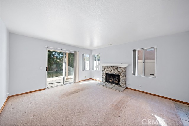 Detail Gallery Image 12 of 61 For 23805 Lake Vista Dr, Moreno Valley,  CA 92557 - 3 Beds | 2/1 Baths