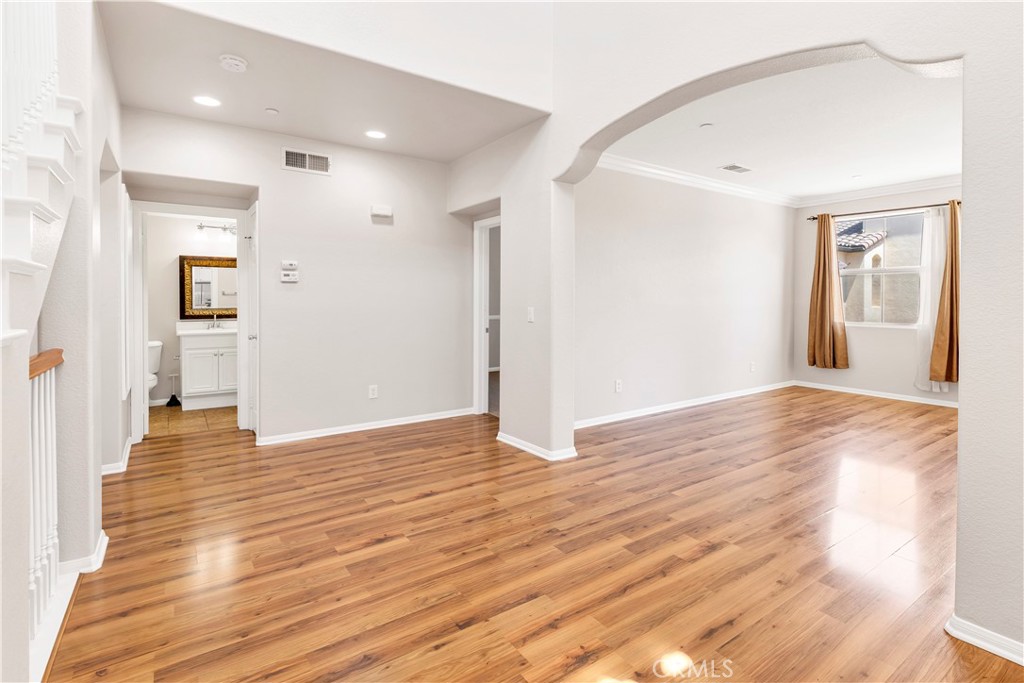 946 Bolex Way