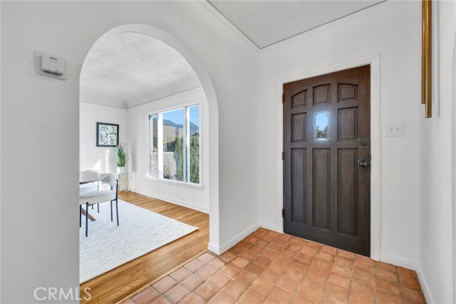 Detail Gallery Image 12 of 70 For 1117 Mount Lowe Dr, Altadena,  CA 91001 - 4 Beds | 1/2 Baths