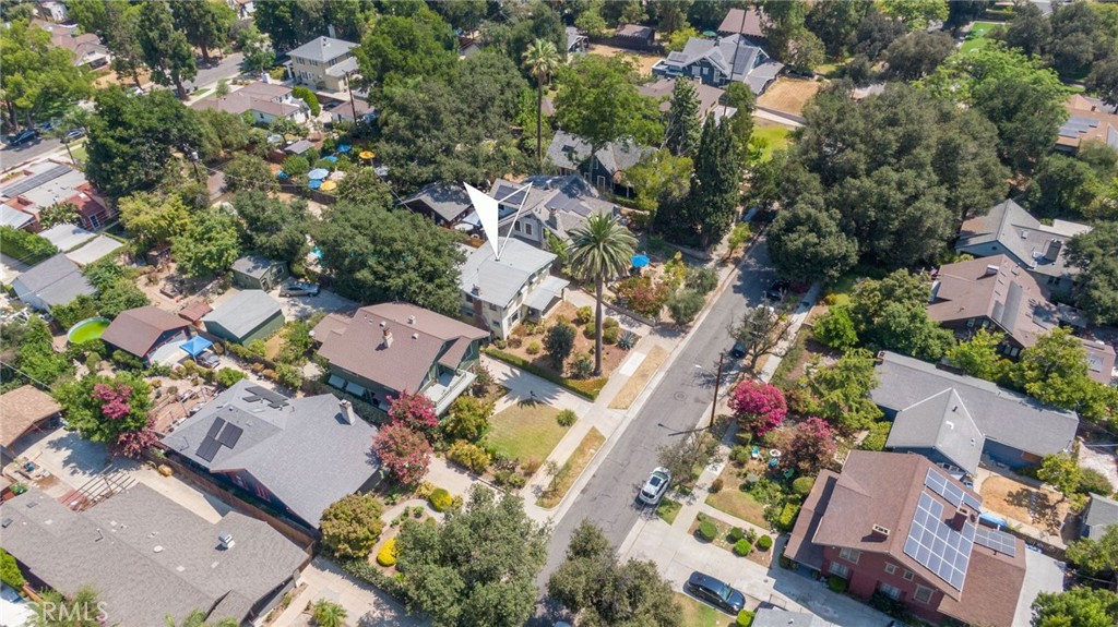 MLS #OC25144639 img 54