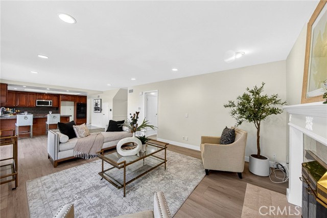 Detail Gallery Image 26 of 69 For 12525 Semora St, Cerritos,  CA 90703 - 4 Beds | 2/1 Baths