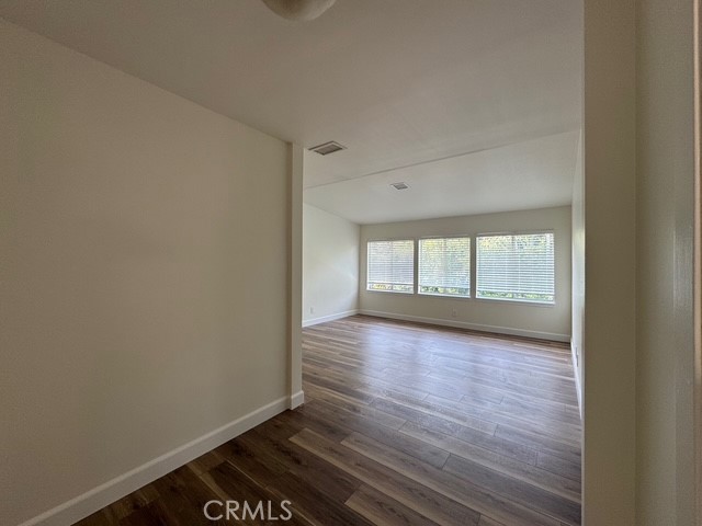 5212 Chablis Circle, Irvine CA: https://media.crmls.org/medias/4e885b8e-53d2-497e-9a98-834fc4adf41b.jpg