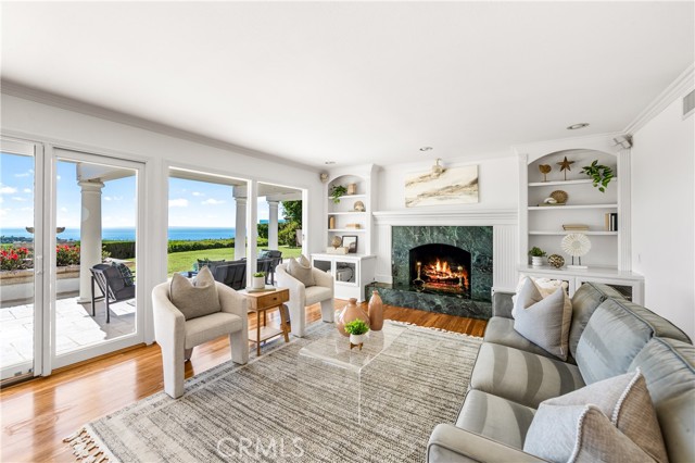 Detail Gallery Image 27 of 37 For 23 San Mateo Way, Corona Del Mar,  CA 92625 - 5 Beds | 3 Baths