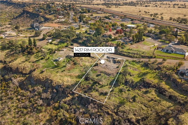 Detail Gallery Image 12 of 21 For 1437 Rim Rock Dr, Chico,  CA 95928 - – Beds | – Baths