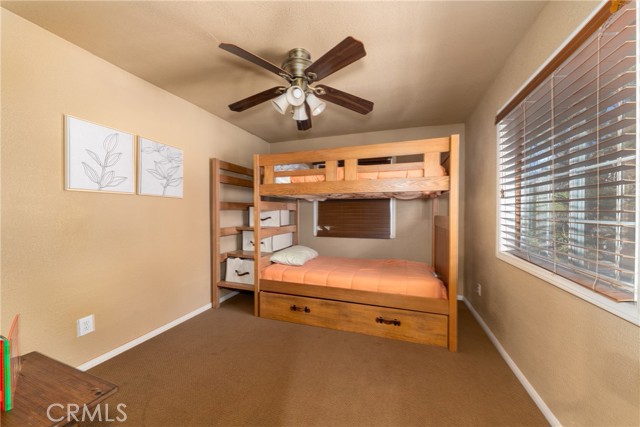 Detail Gallery Image 18 of 22 For 745 Sunset Ln, Sugarloaf,  CA 92386 - 4 Beds | 2 Baths