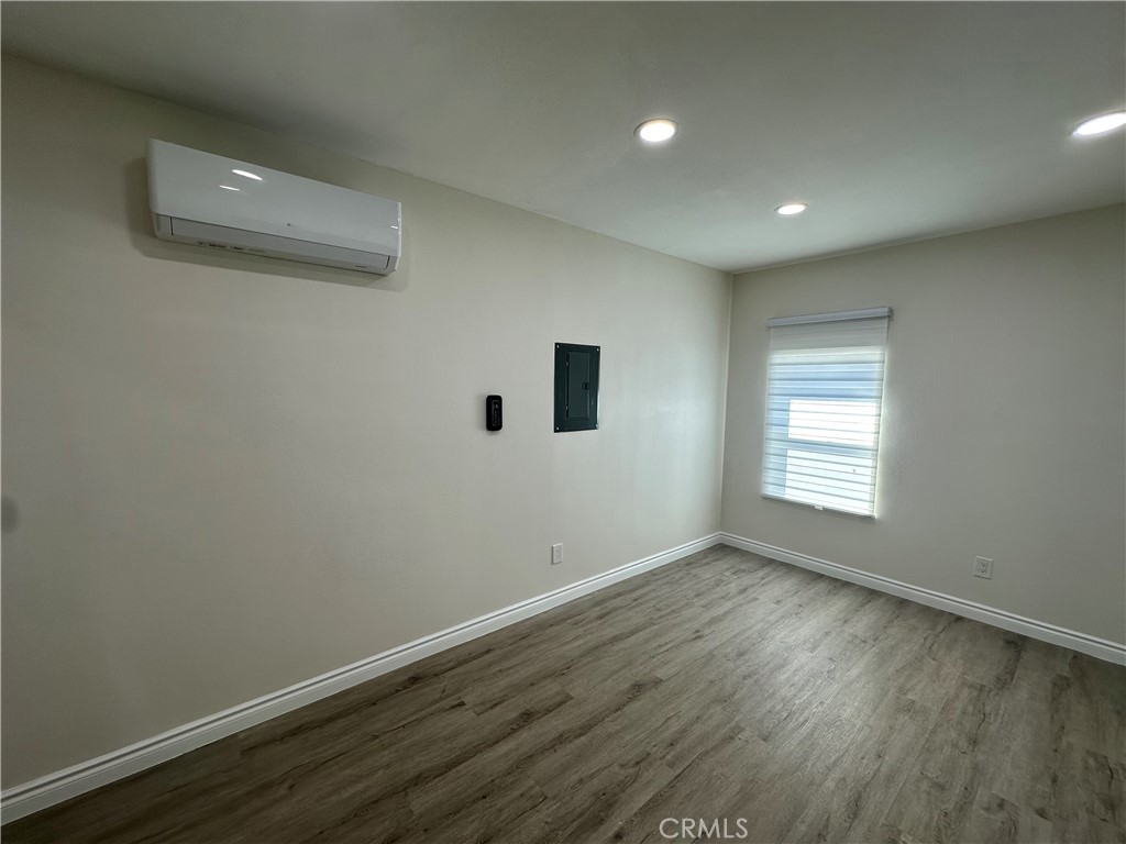 MLS #SR25252860 image #4