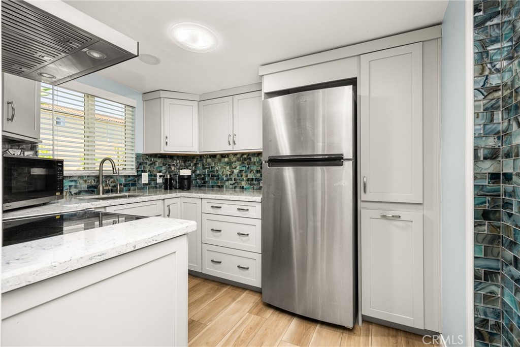 4e8c4617 3367 4ac1 9c2b Cb9298212212