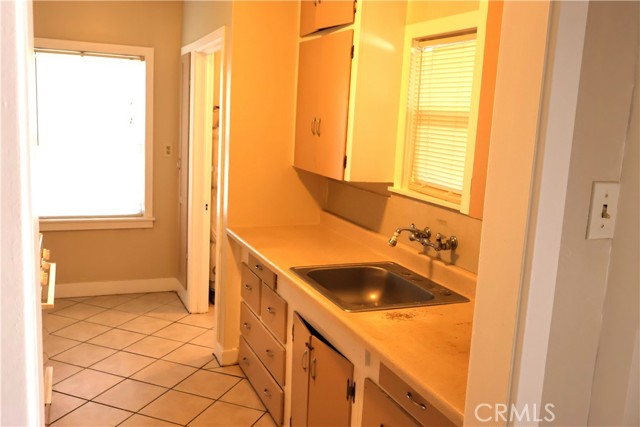 Detail Gallery Image 11 of 48 For 1311 6th, Corning,  CA 96021 - 2 Beds | 1 Baths